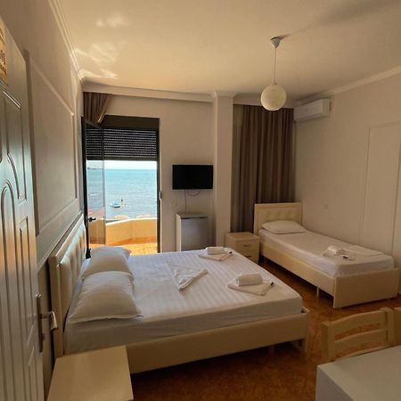 Hotel Tirona Durres Luaran gambar