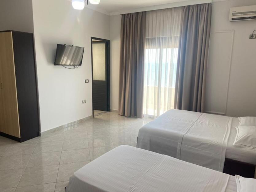 Hotel Tirona Durres Luaran gambar