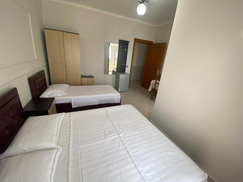 Hotel Tirona Durres Luaran gambar