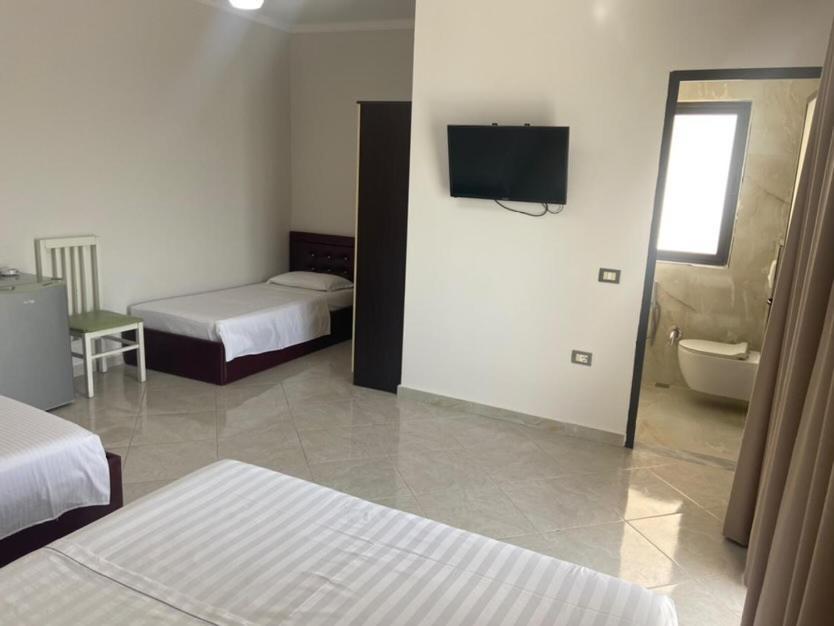Hotel Tirona Durres Luaran gambar