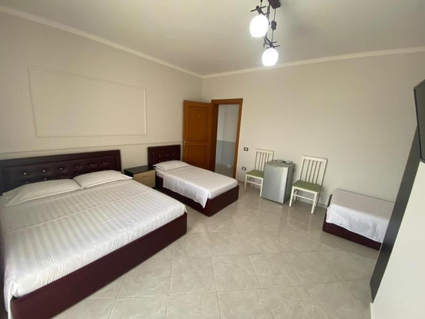 Hotel Tirona Durres Luaran gambar
