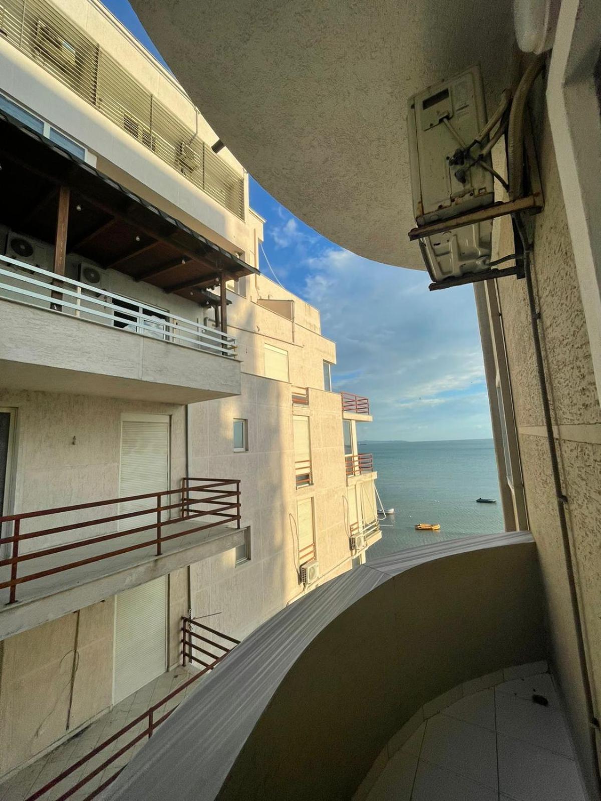 Hotel Tirona Durres Luaran gambar